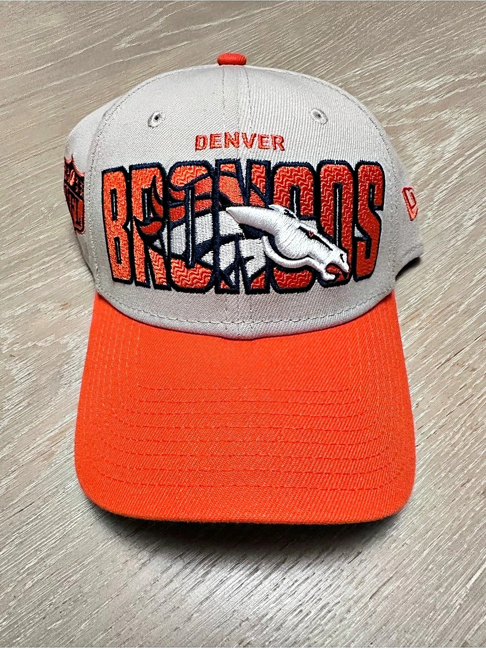 New Era Denver Broncos 39THIRTY Stretch Fit Hat Gray & Orange S/M